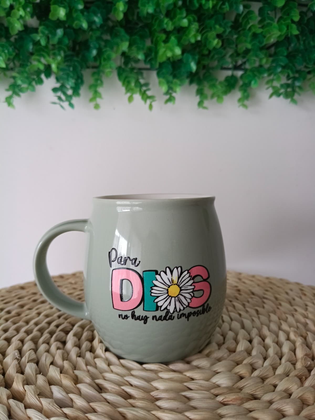 Tazón verde claro Dios 