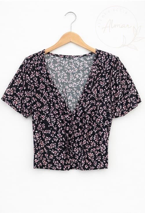 Polera floreada 