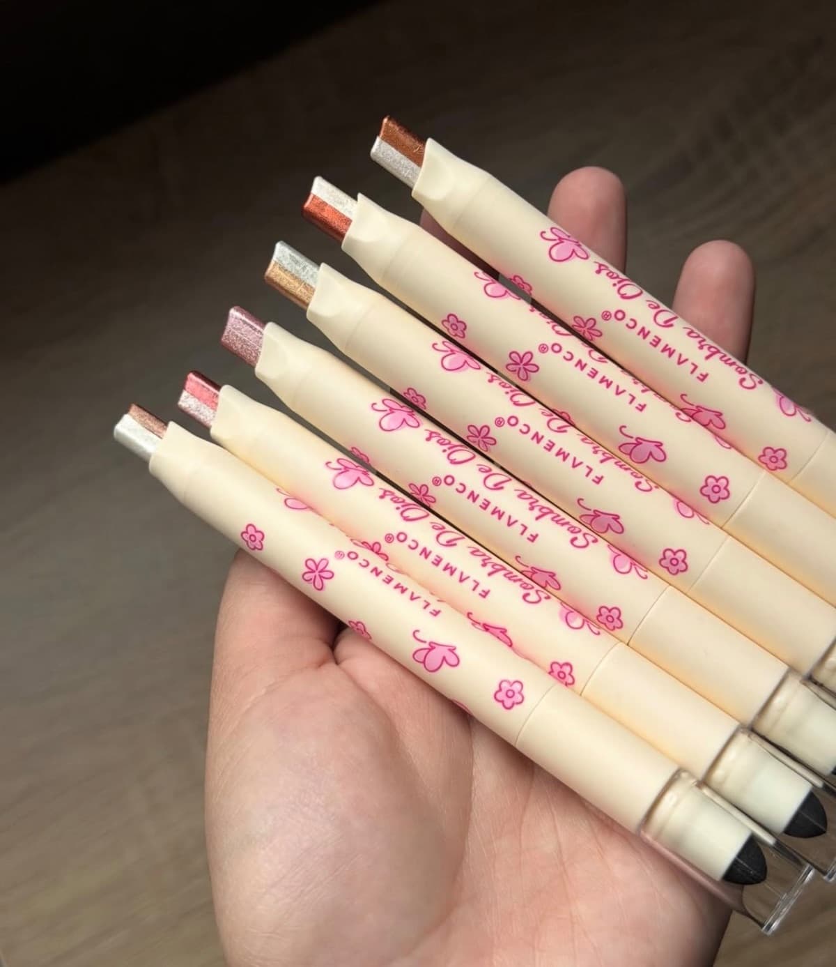 sombra de ojos en barra 