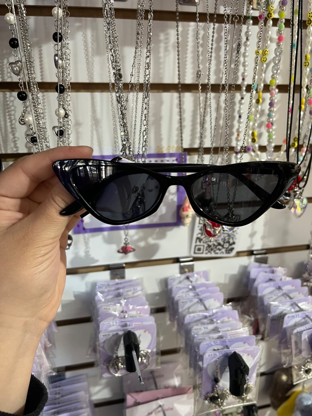 gafas cat eye negras