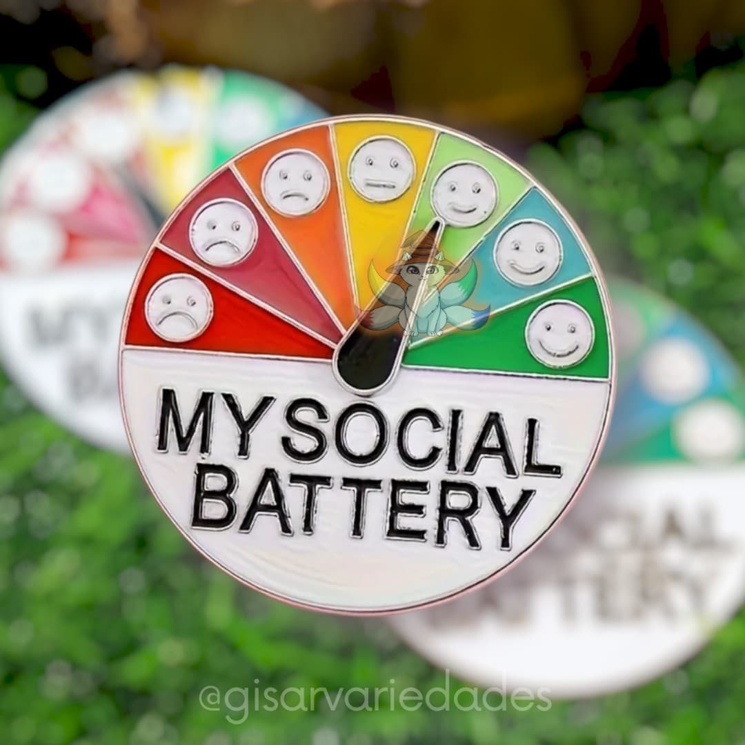 Pin Bateria social (dorado)