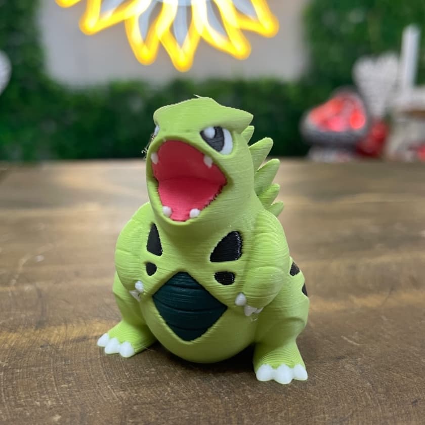 Pokémon Pequeño (Tyranitar)