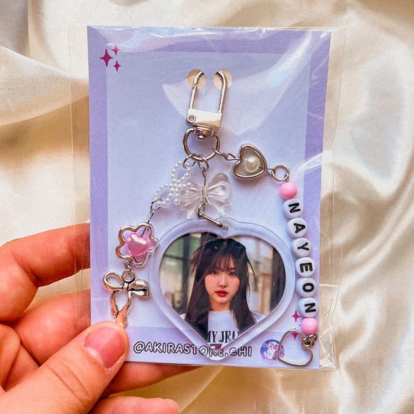 llavero nayeon