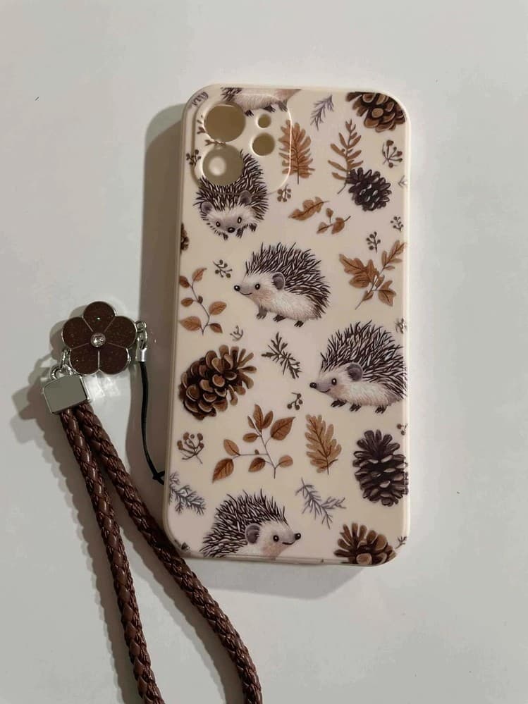 Carcasa erizos con cordón café iPhone 12