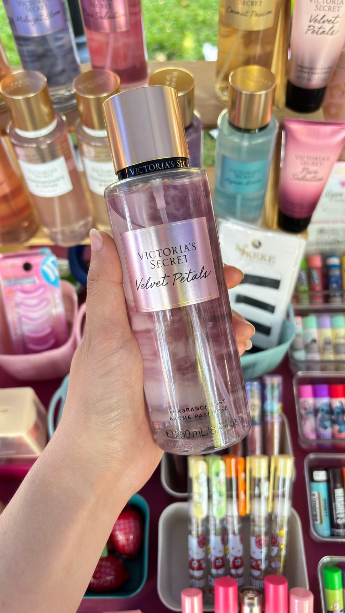 Splash Velvet Petals - VS