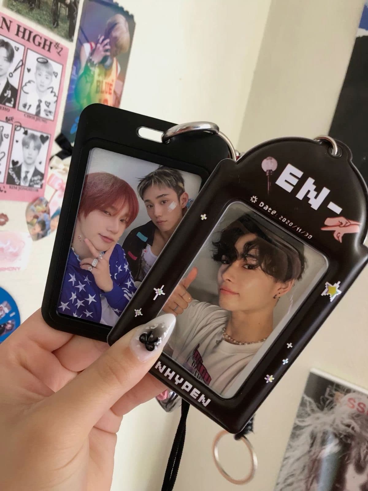 holder negro ENHYPEN