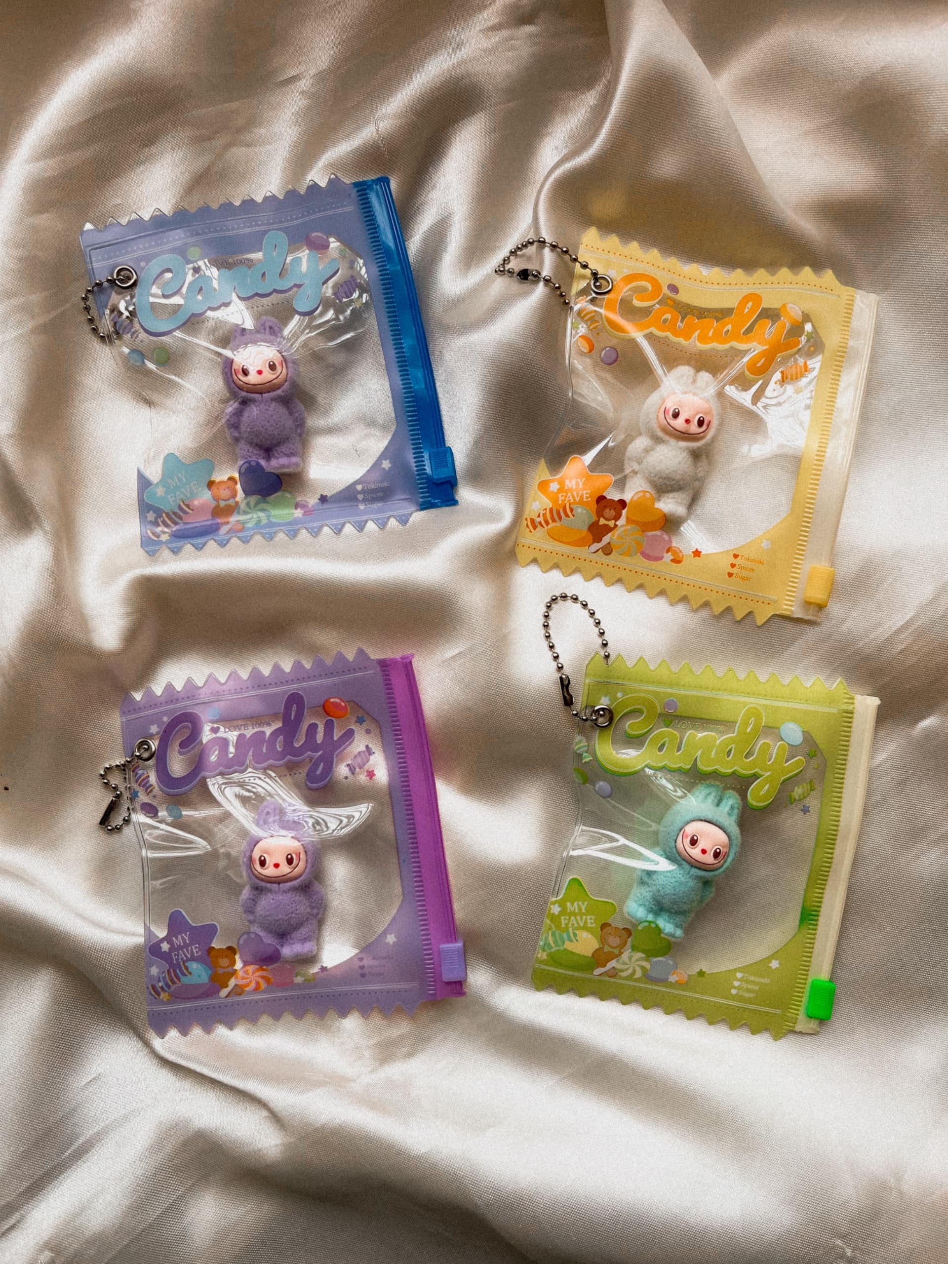 bolsa llavero con labubu