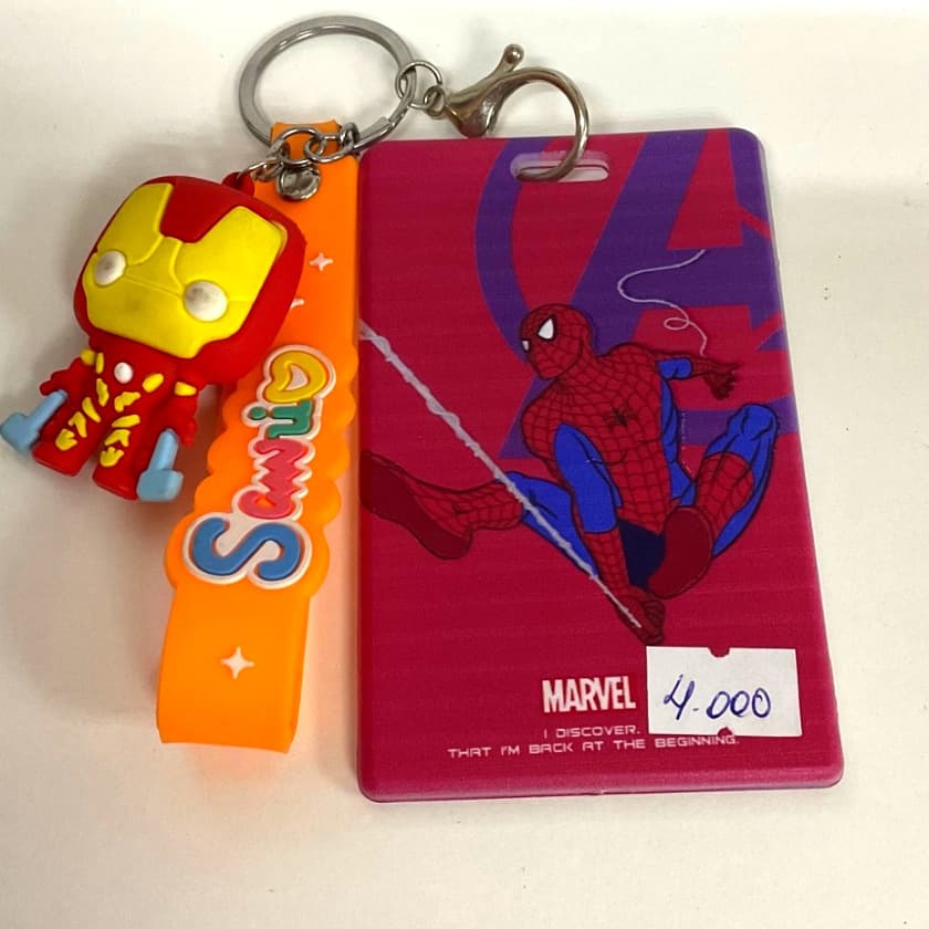 Portacredencial Marvel