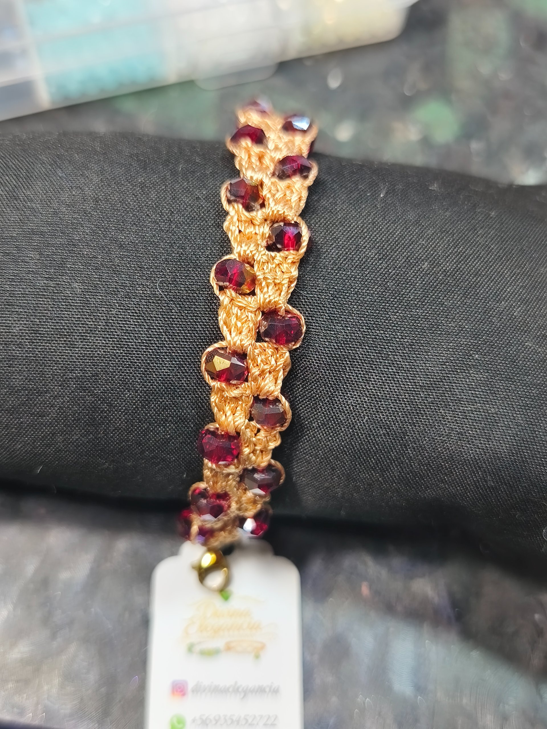 Brazalete red