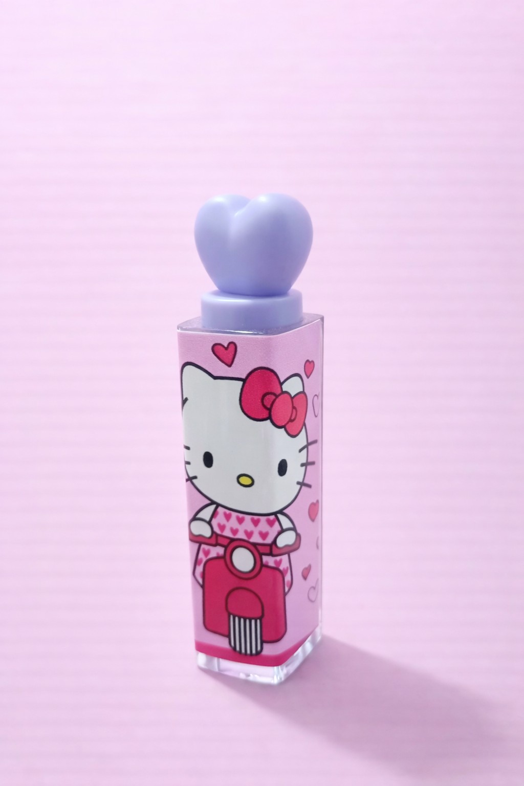 Brillo labial de niña de hello Kitty