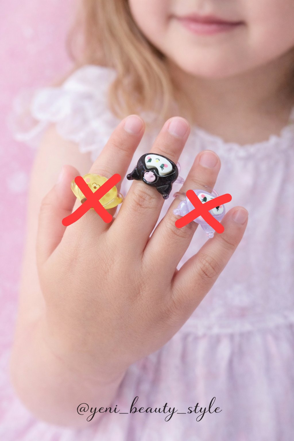 Anillo de niña hello Kitty y amigos
