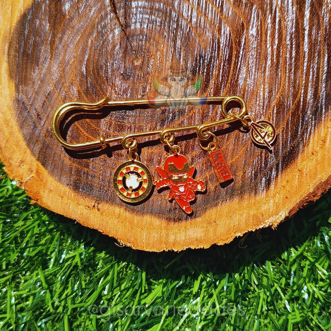 Broche Marvel