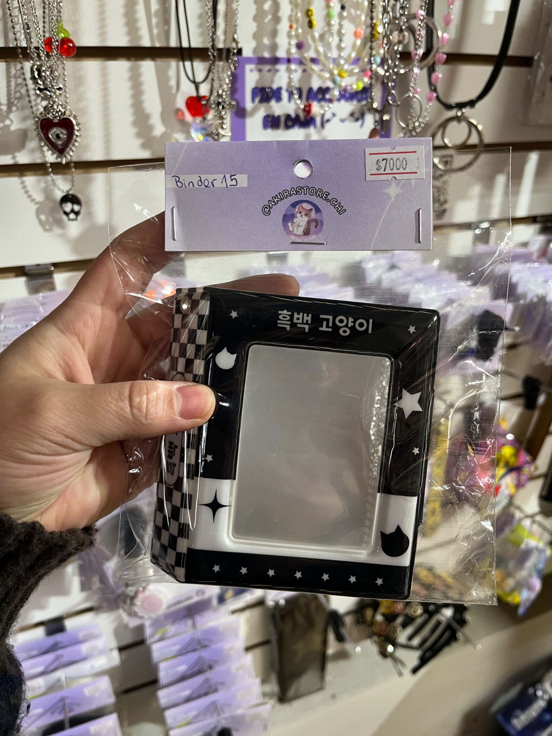 binder blanco y negro