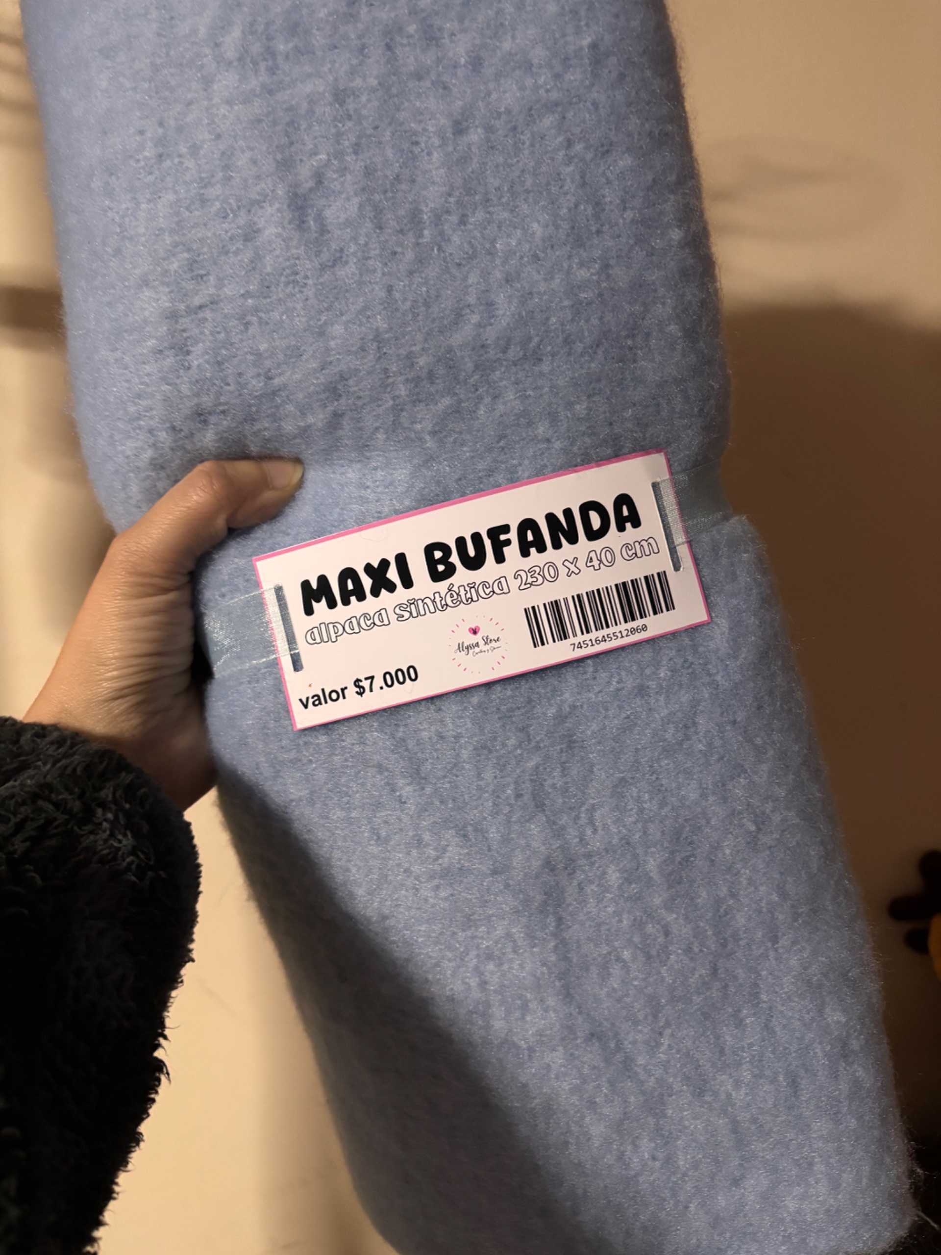 MAXI BUFANDA CELESTE 