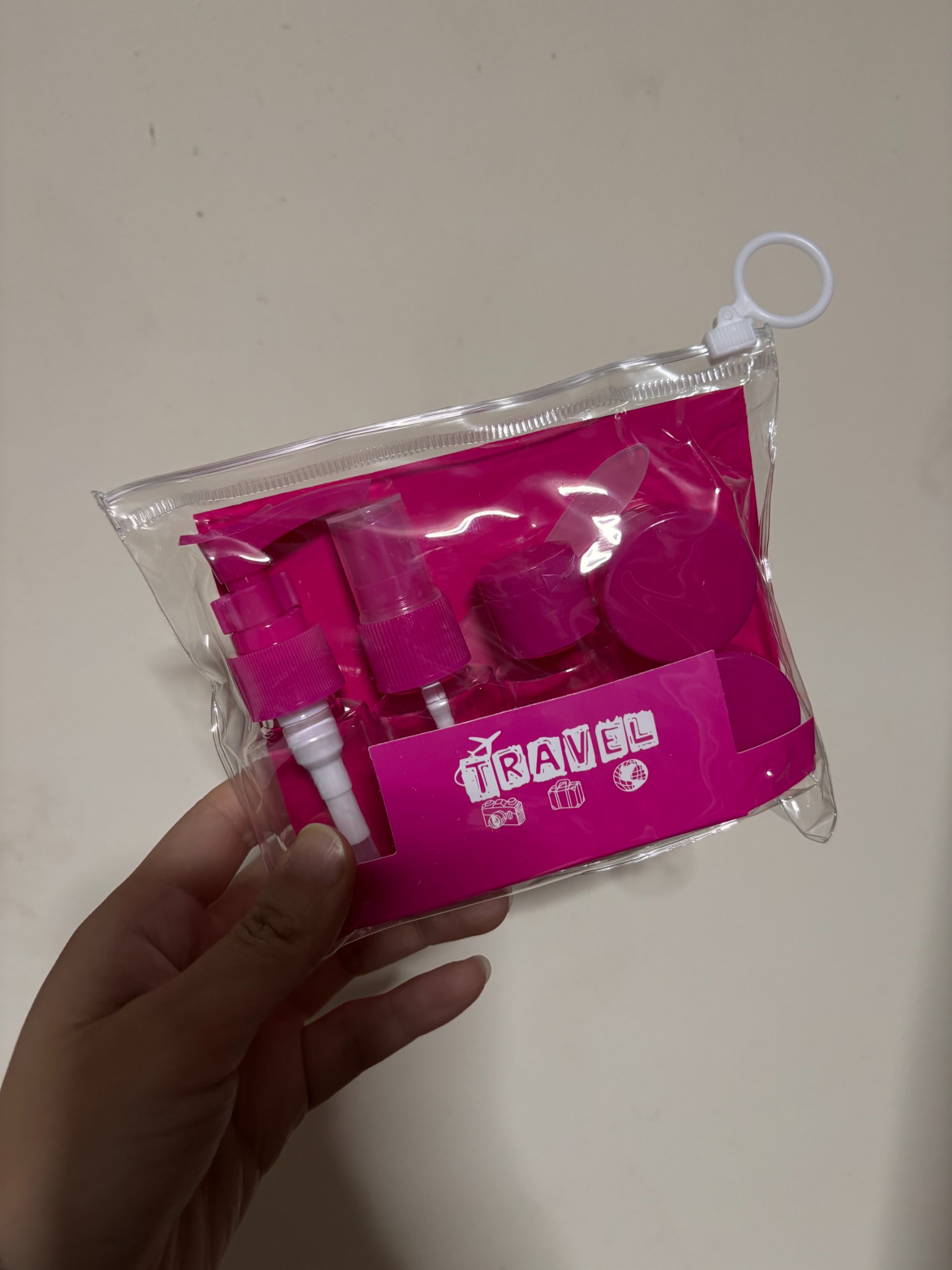 SET DE VIAJE FUCSIA 7 PIEZAS