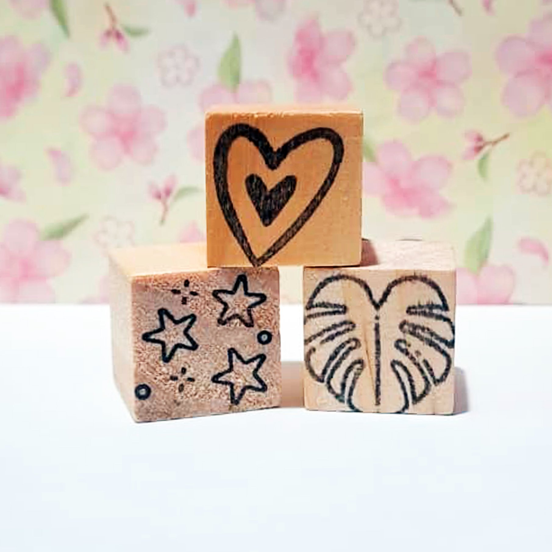 Set mini timbres de corazón, estrellas y hojita