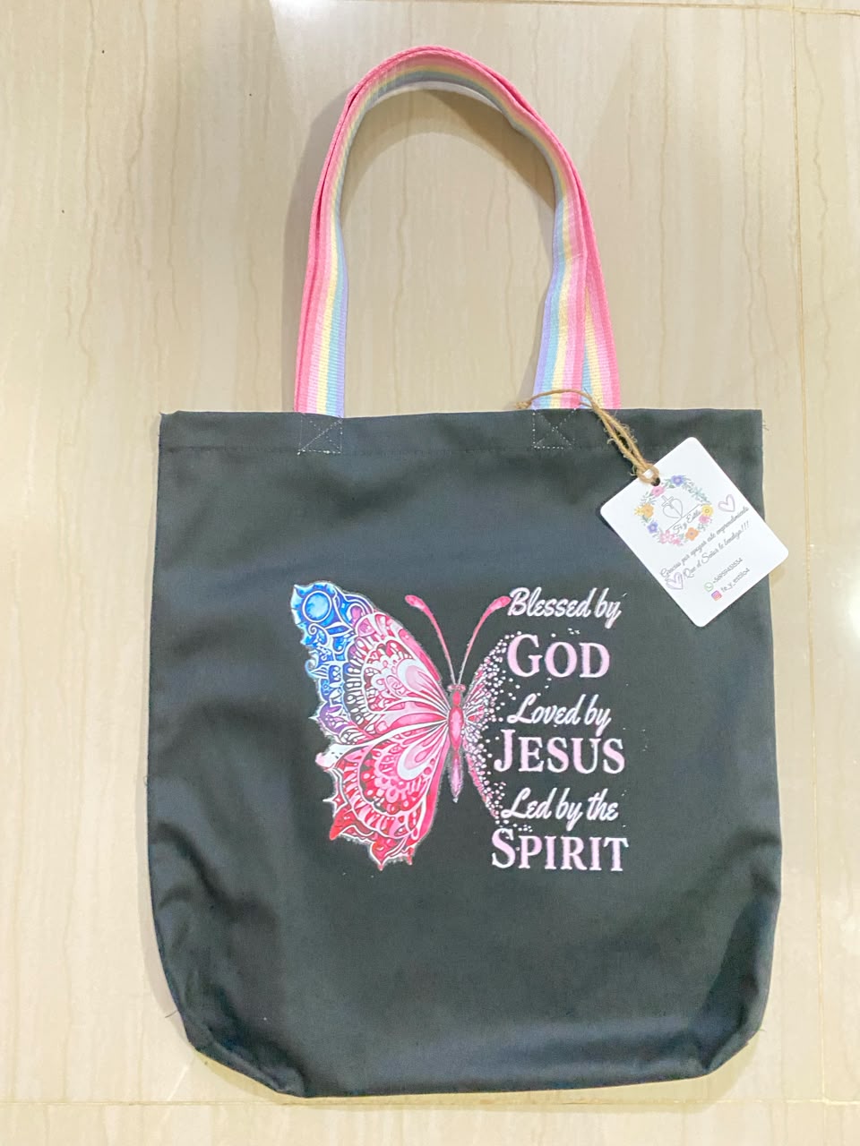 Tote bag