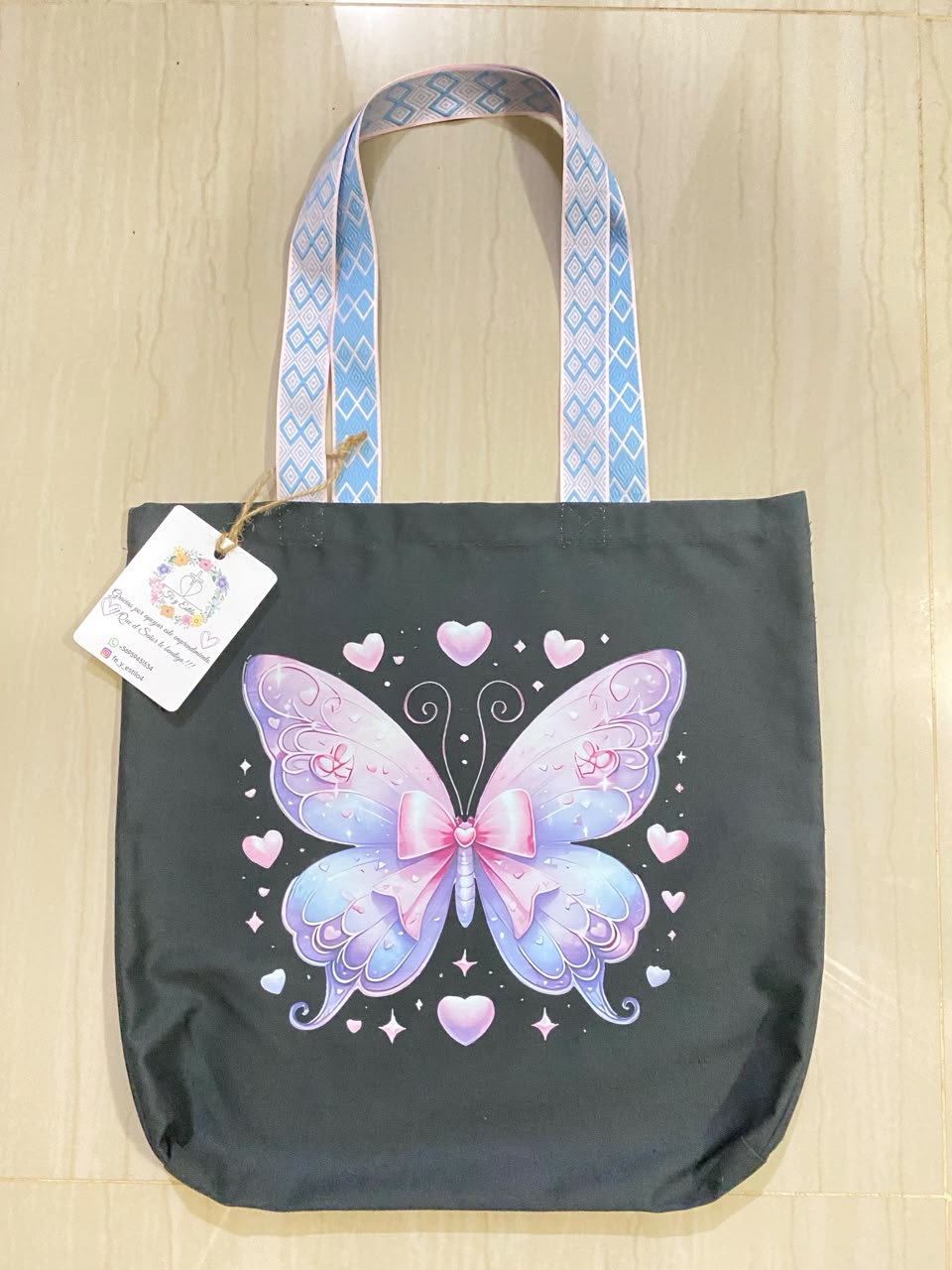 Tote bag