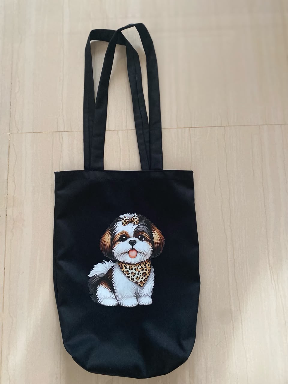 Tote bag